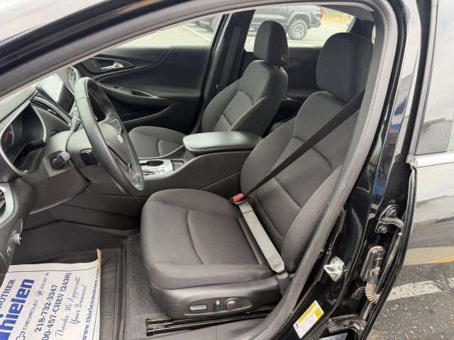 2023 Chevrolet Malibu RS