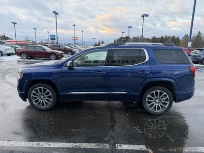 2023 GMC Acadia Denali
