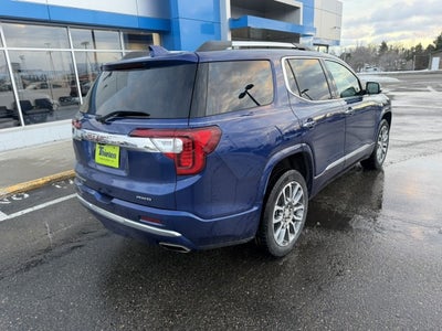 2023 GMC Acadia Denali