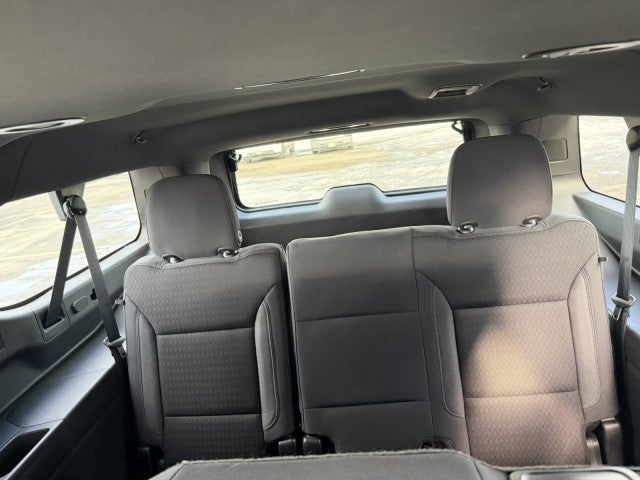 2024 GMC Yukon XL SLE