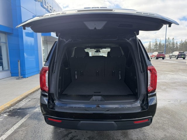 2024 GMC Yukon XL SLE