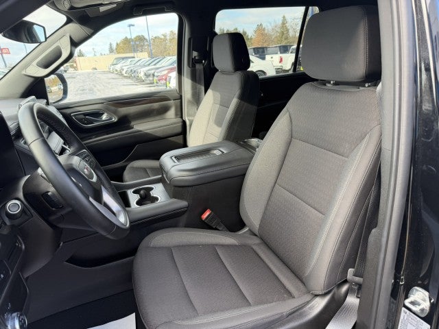 2024 GMC Yukon XL SLE