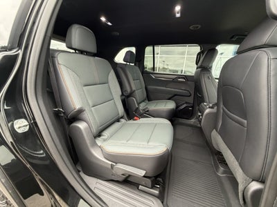 2025 GMC Acadia AT4