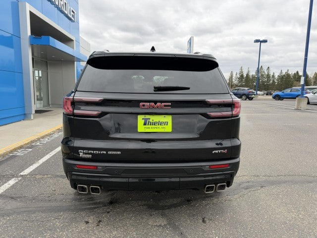 2025 GMC Acadia AT4