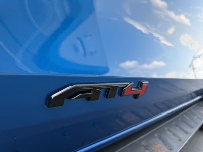2023 GMC Canyon AT4