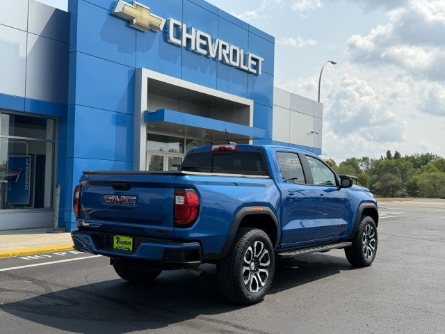 2023 GMC Canyon AT4