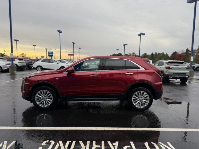 2024 Cadillac XT4 Luxury