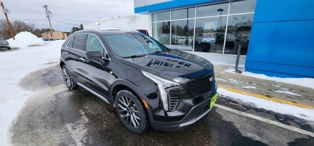 Used 2020 Cadillac XT4 Premium Luxury with VIN 1GYFZDR43LF119475 for sale in Park Rapids, Minnesota