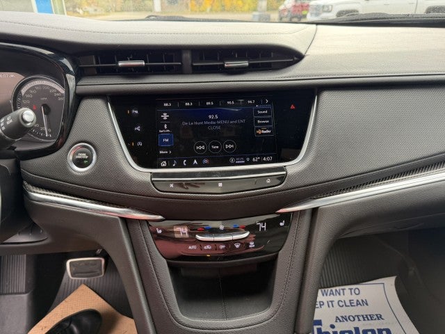 2023 Cadillac XT4 Sport