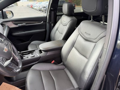 2023 Cadillac XT4 Sport