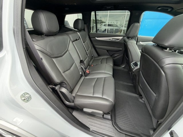 2024 Cadillac XT6 Luxury