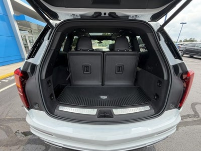 2024 Cadillac XT6 Luxury