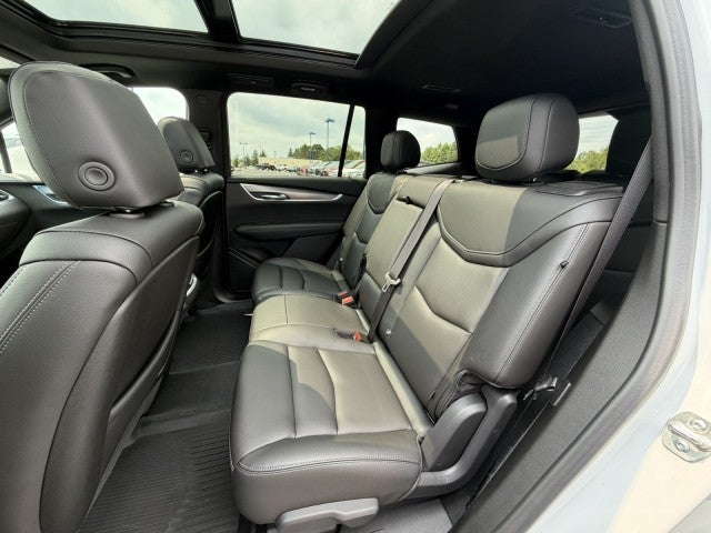 2024 Cadillac XT6 Luxury