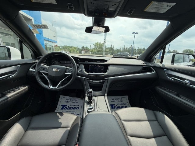 2024 Cadillac XT6 Luxury