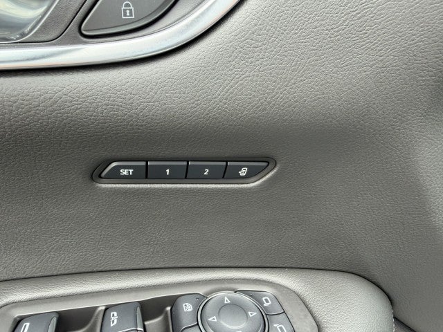 2024 Cadillac XT6 Luxury