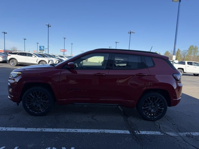 2022 Jeep Compass (RED) Edition