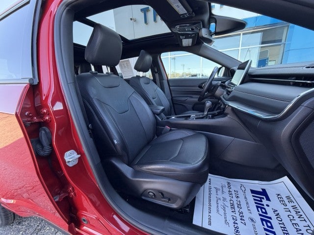 2022 Jeep Compass (RED) Edition