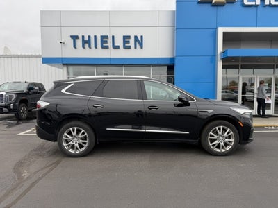 2024 Buick Enclave Essence