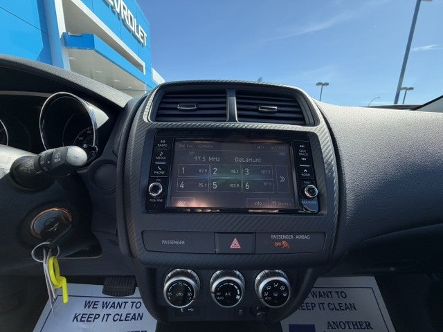 2024 Mitsubishi Outlander Sport S